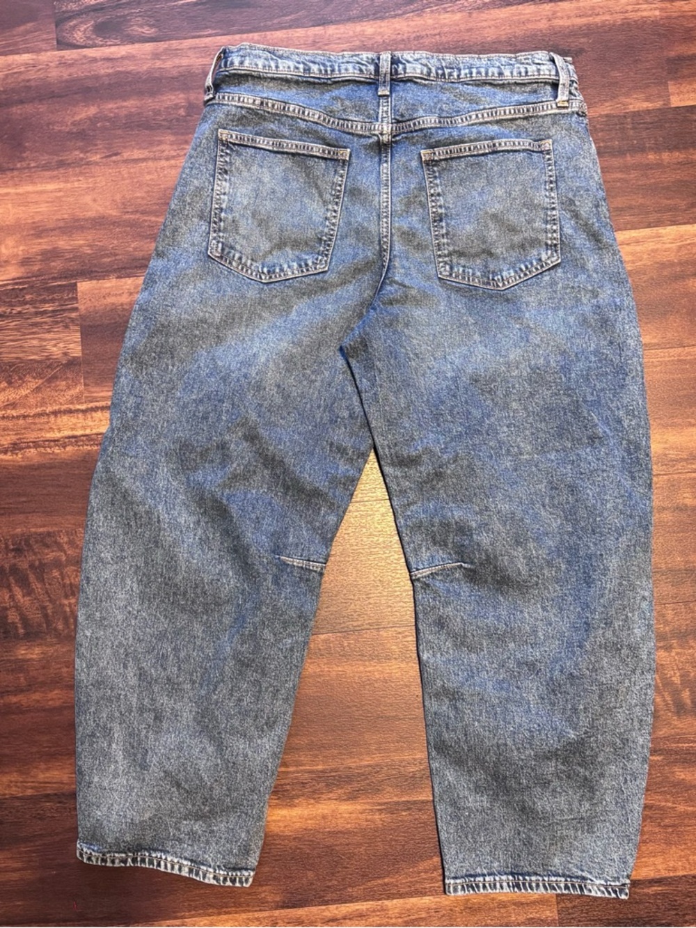 GAP High-Rise Wide Leg Jeans - Medium Blue - Picture 3 of 6